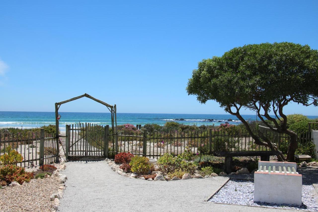 Baywatch Guest House Патерностер Экстерьер фото