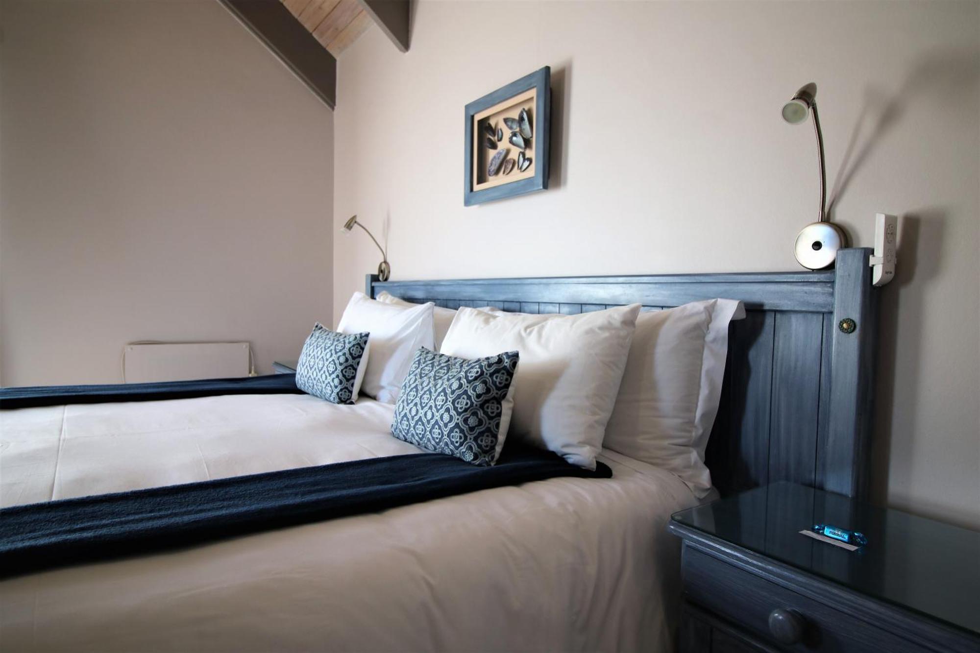 Baywatch Guest House Патерностер Номер фото